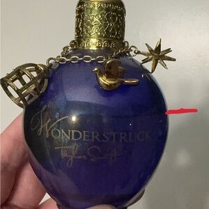 Taylor Swift Wonderstruck perfume